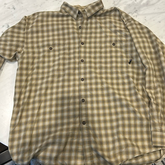 Patagonia button down size l - Picture 1 of 4